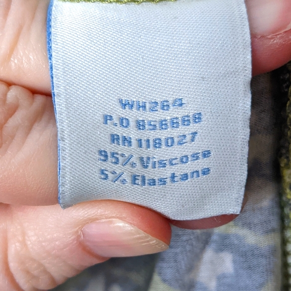 Boden Jersey Midi Dress Leopard Print Green Surplice Plunging Neckline Size 8R - Picture 4 of 8